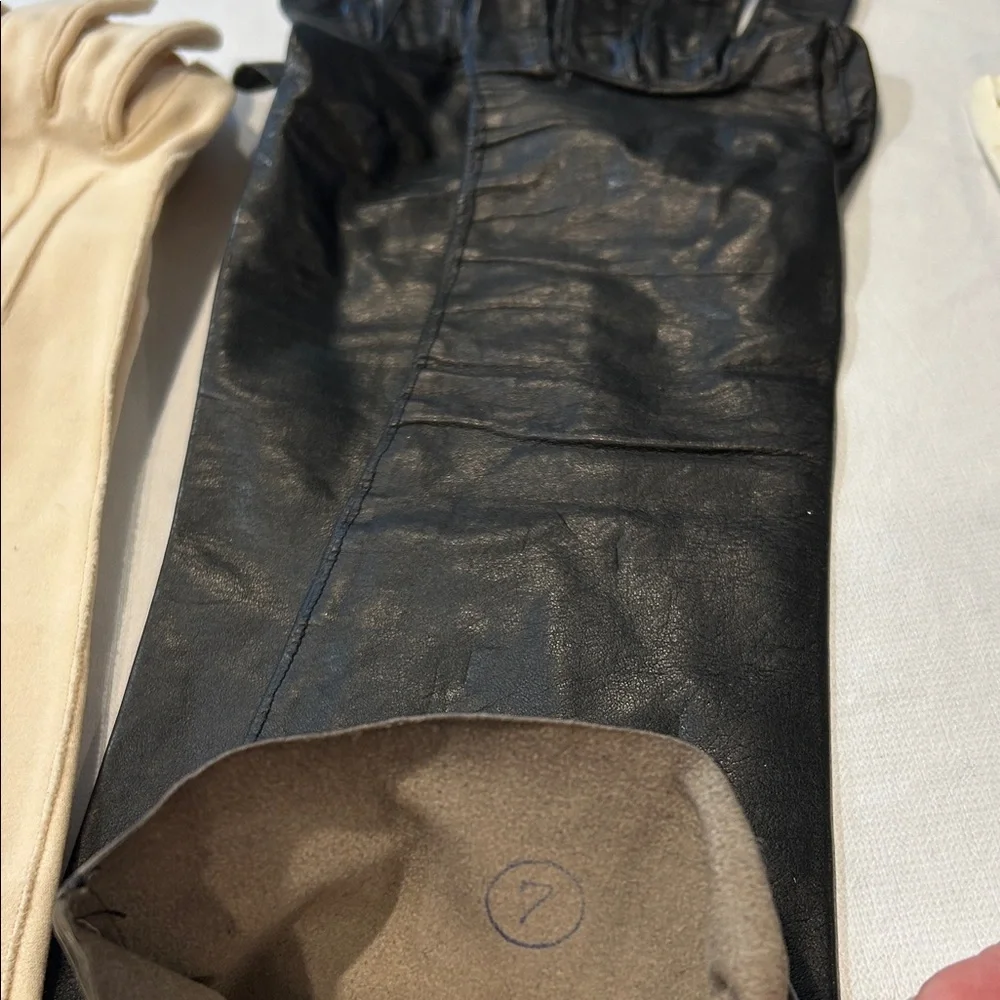 Vintage Leather and Fabric Gloves Set of 5 size is 6 1/2 to 7 1/2
